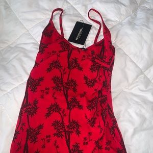 New with tags Pretty Little Thing Petite Dress
